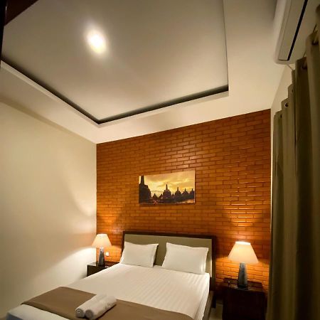 Omah Watu Homestay Γιογκιακάρτα Εξωτερικό φωτογραφία